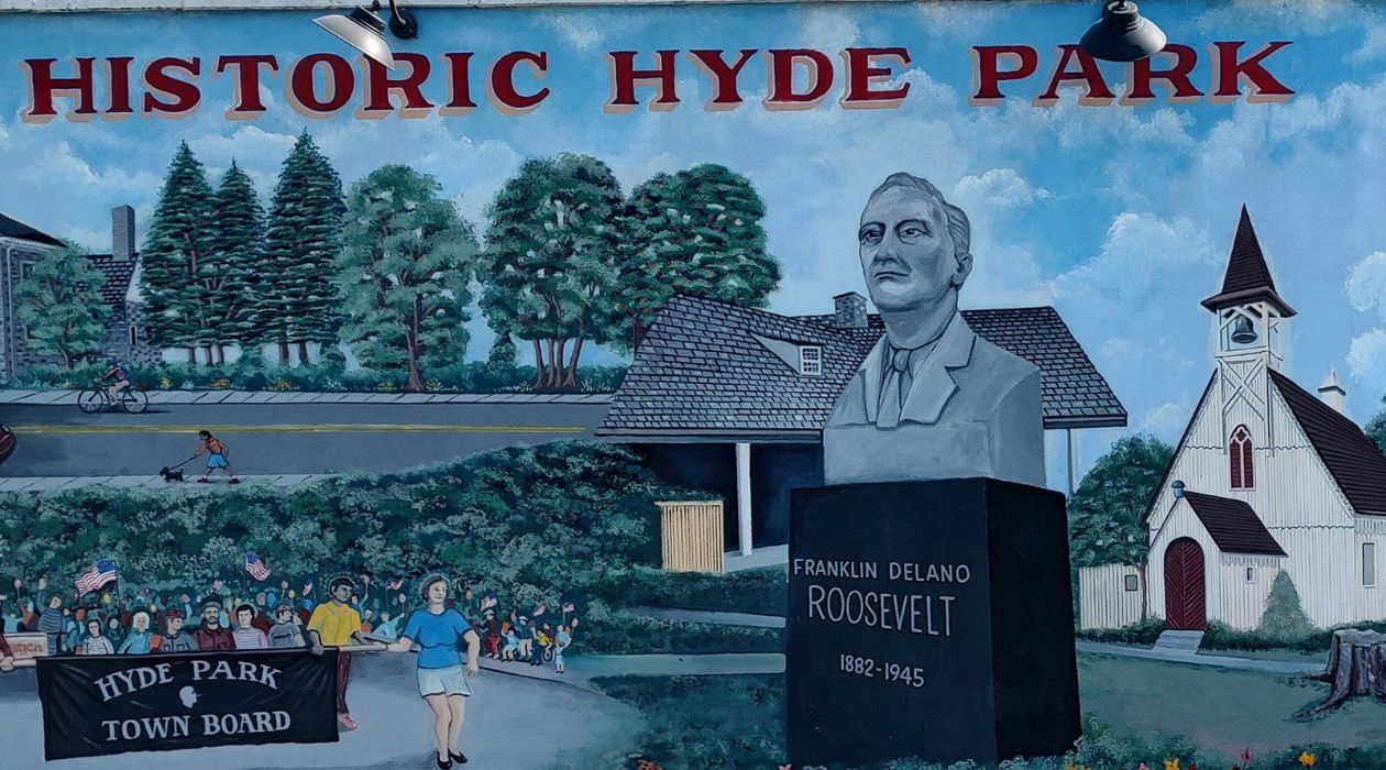 Hyde Park Mural